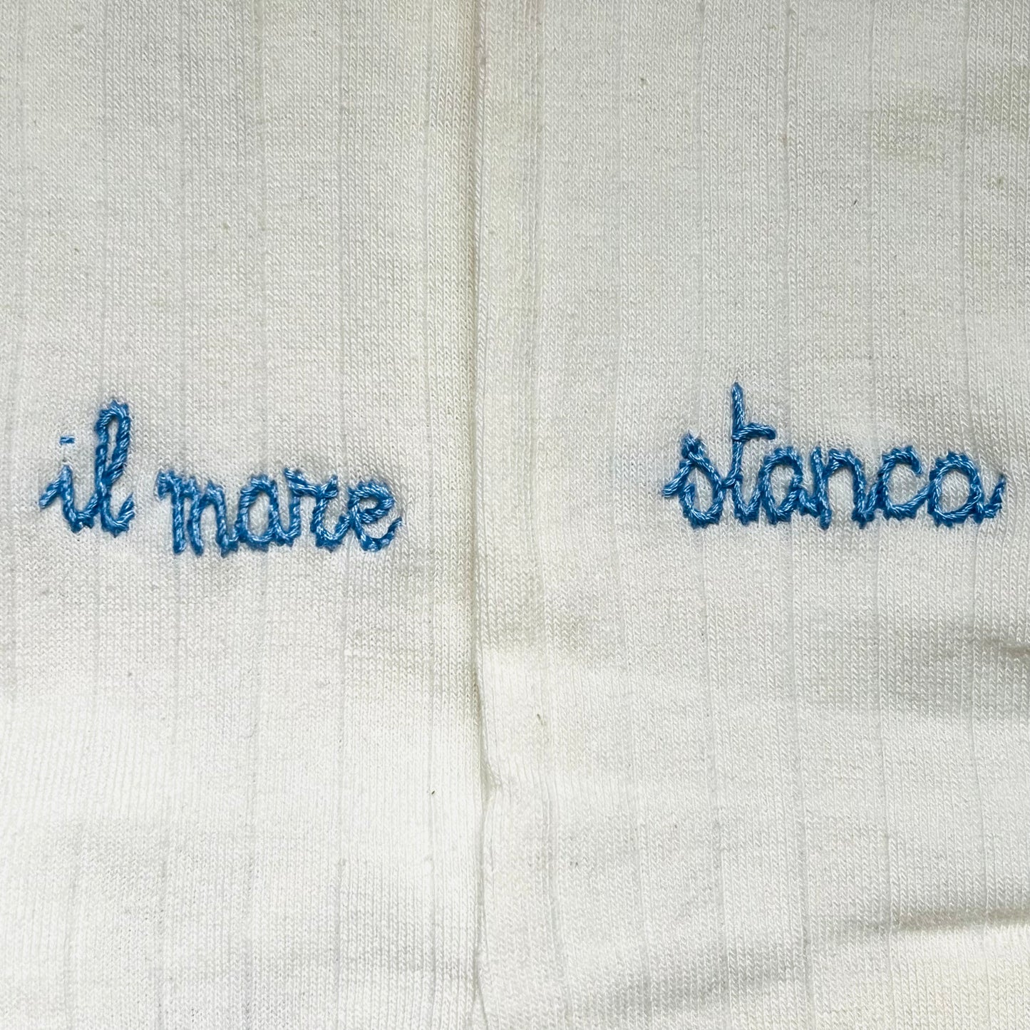calzini Volants Volant “il mare stanca” ricamati a mano