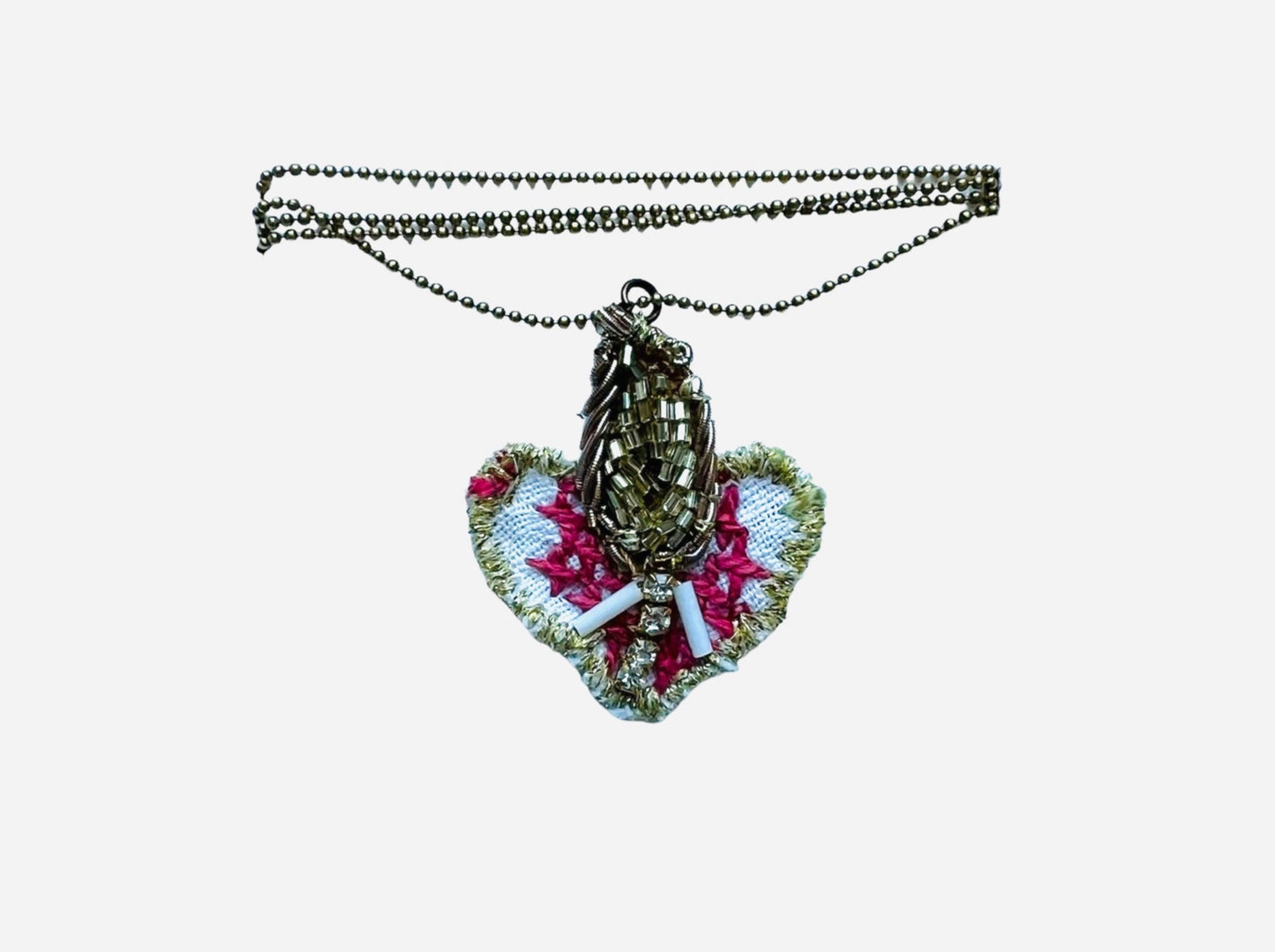 collana lunga PUELLA "cuore petit "con ciondolo ricamato a mano rosa e oro