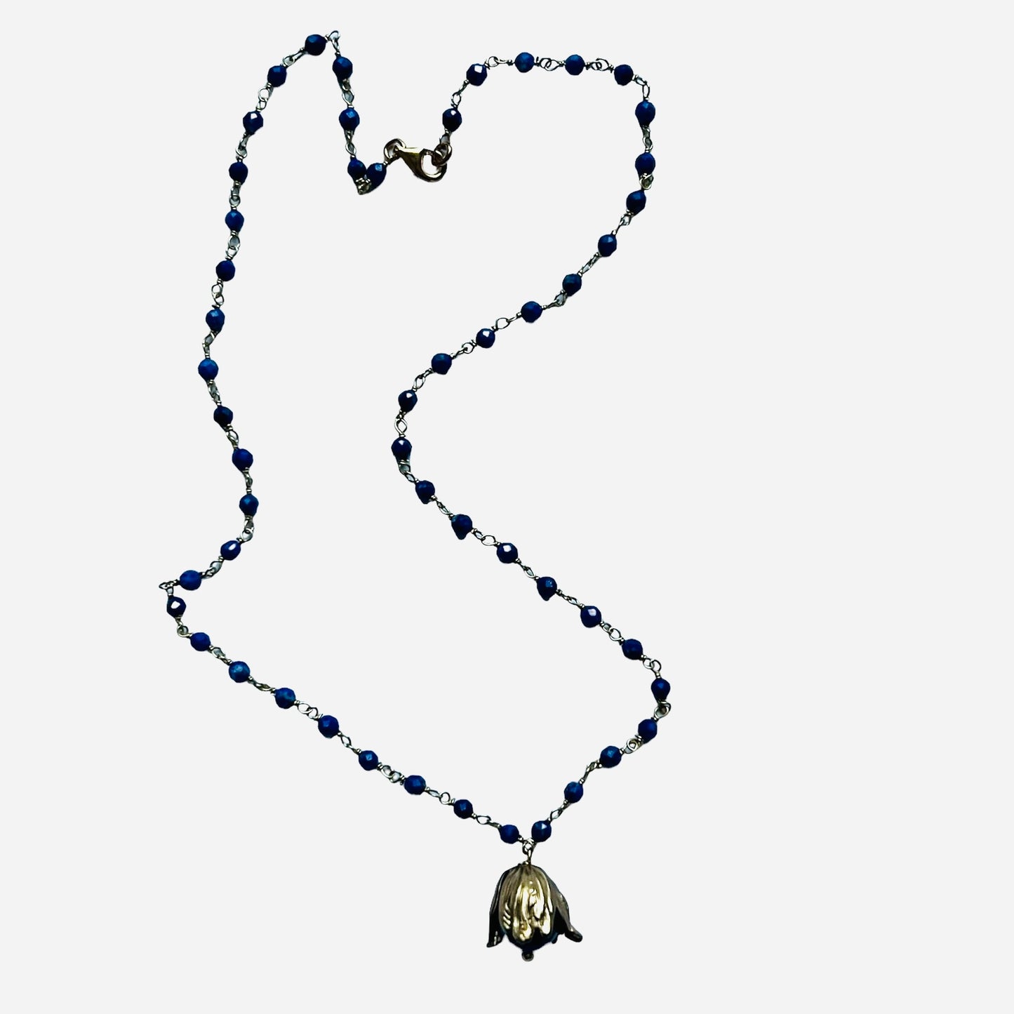 collana VIOLA PISENTI lavorazione rosario tormaline blu e fiore centrale