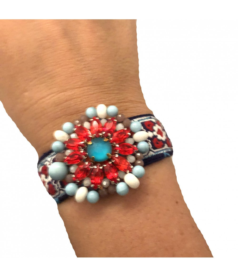 bracciale CHIARA FINI con passamaneria jacquard celeste e blu e ricamo a mano