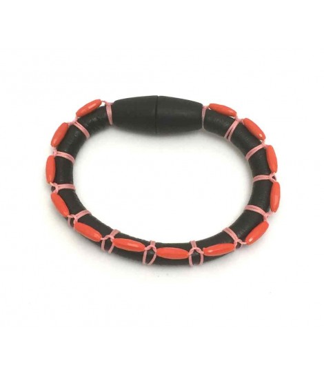 bracciale tubolare CLOTILDE SILVA con chiusura a calamita ed inserti di filo e pietre