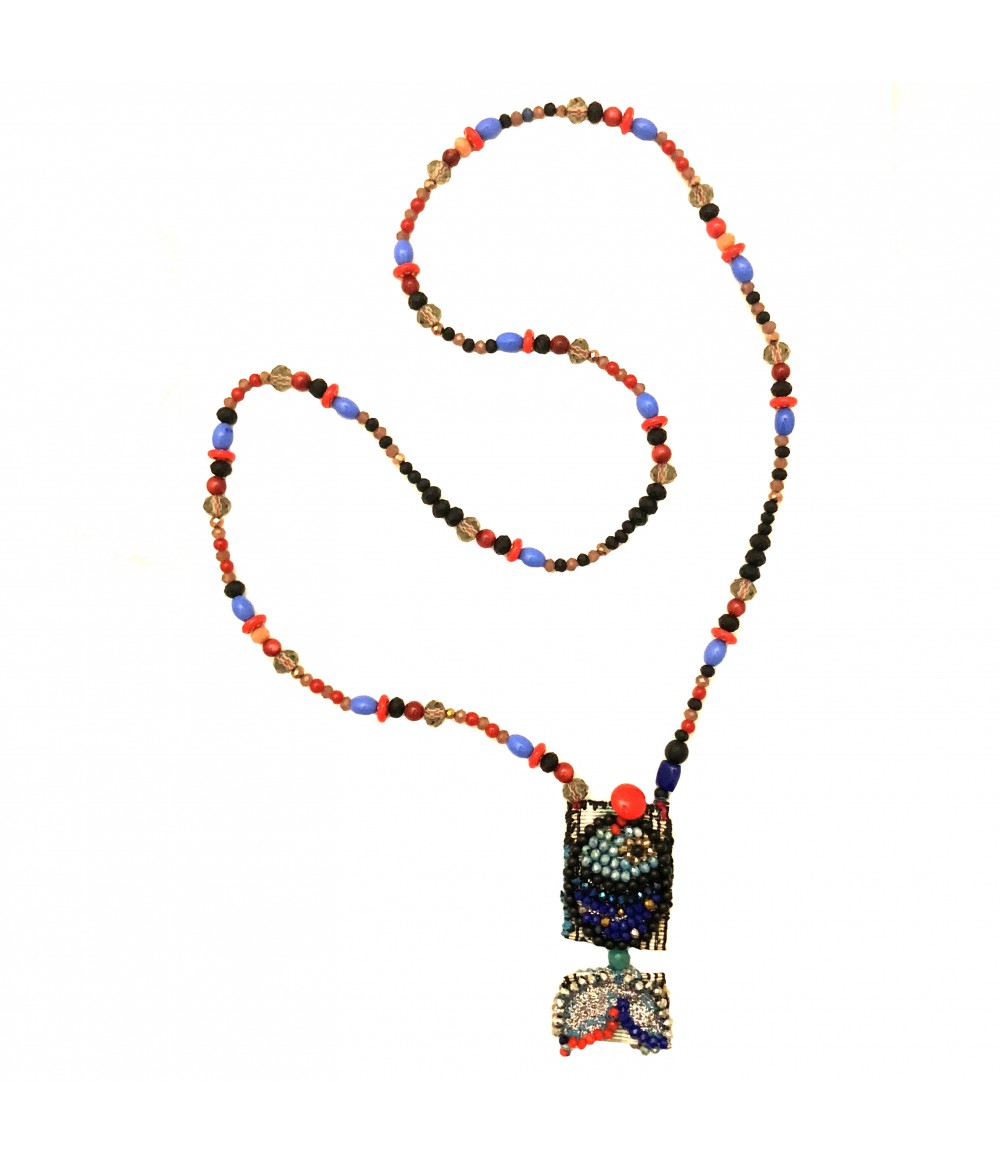 collana lunga CHIARA FINI con cristalli, paillettes e ciondolo pesce ricamato a mano con cristalli e paillettes