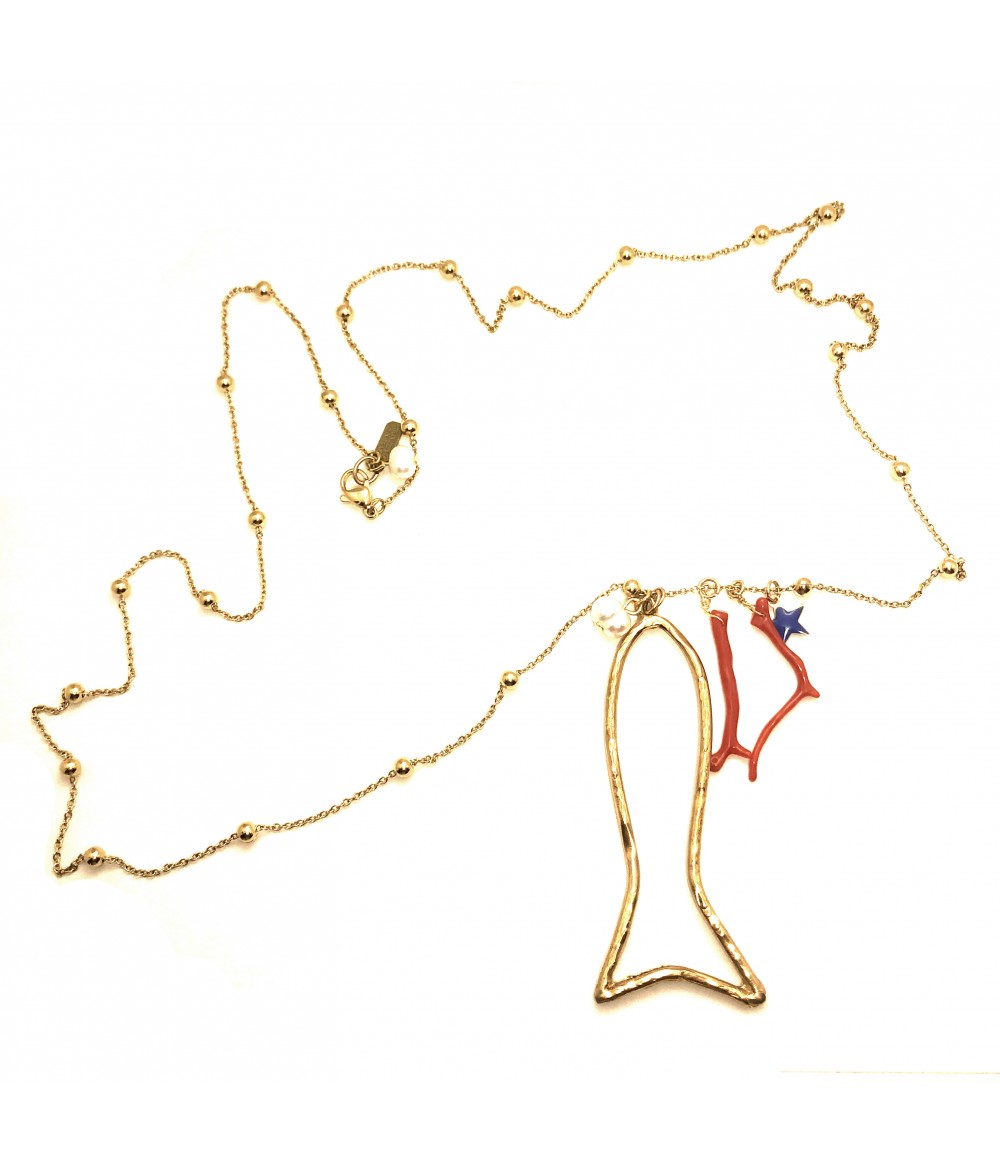 collana lunga SABRINA CANZONIERE con ciondolo pesce in bronzo, rametto in vero corallo e stelline in smalto blu