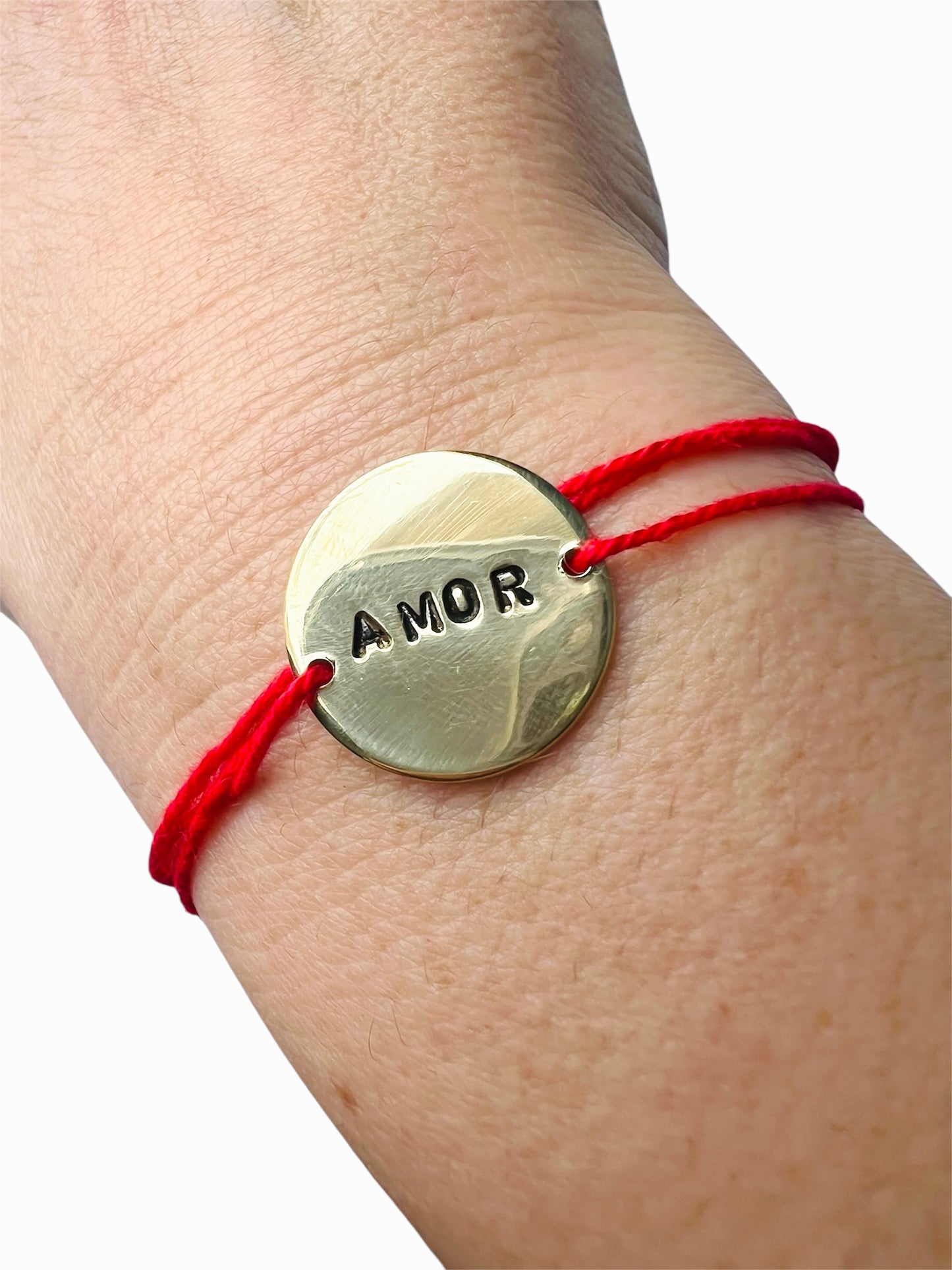 bracciale VIOLA'S CHARME a nastro con piastrina tonda n ottone "amor" incisa a mano