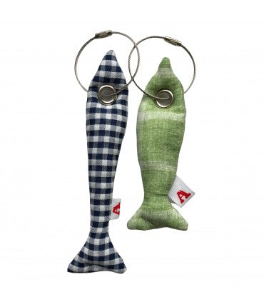 set di due portachiavi ATELIER CARTA BIANCA pesci quadri verde mela e quadretti vichy blu scuro